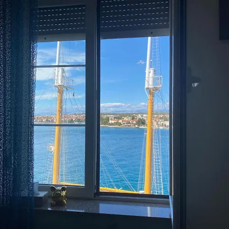 Apartment Breathtaking Sea View In Center Zadar